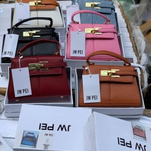 Fashion hand bags
